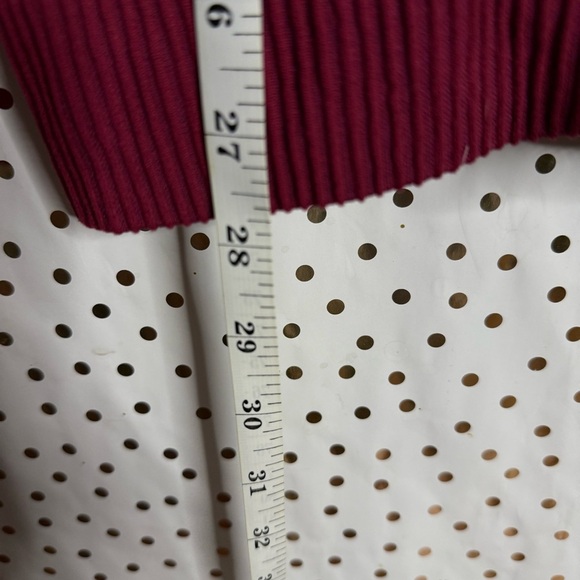 Lululemon Women's Restless 1/4 Zip Pullover - Picture 7 of 7